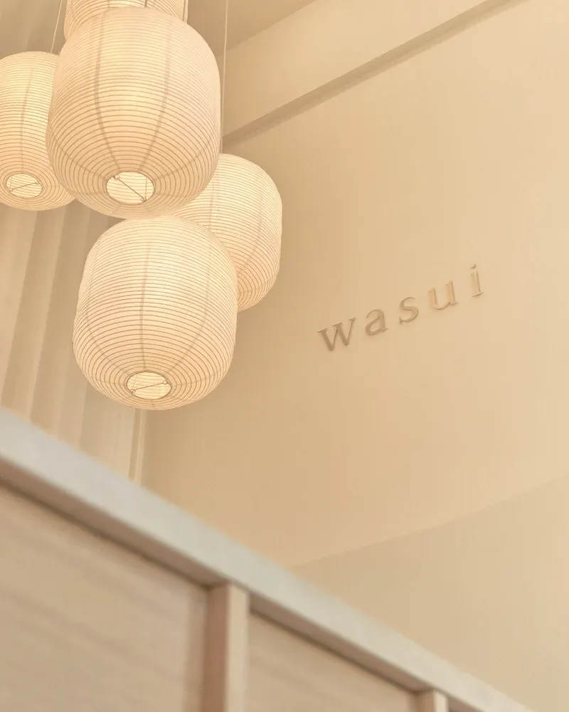 Wasui interior and lighting